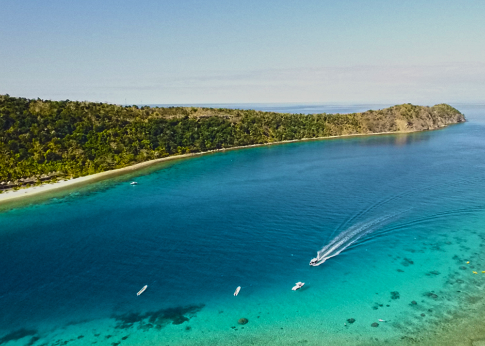 Mamanuca and Yasawa Island diving, fishing, surfing, and sailing charter