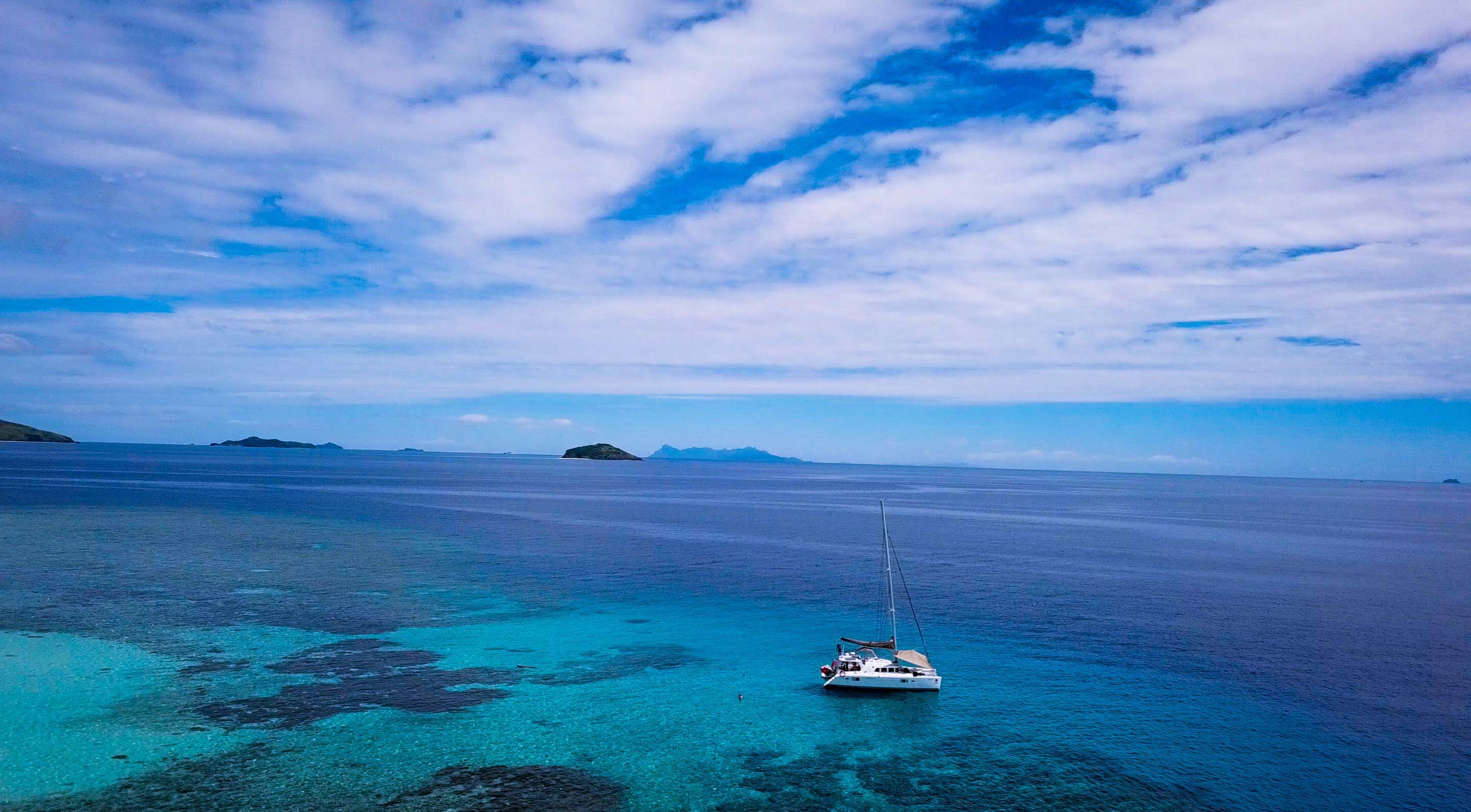 fiji-sailing-charter-12-big-blue-fiji